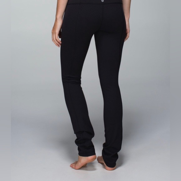 Lululemon Skinny Groove Pant *Full-On Luon
Shine Dot Black / Black Size 4 - Picture 7 of 8